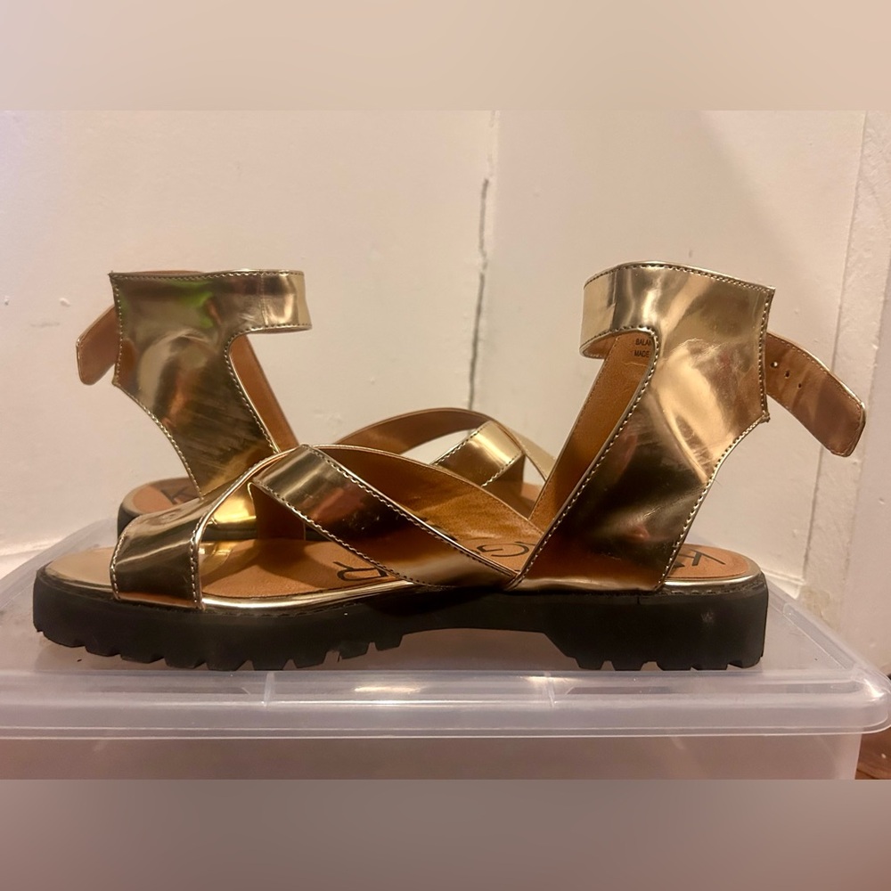 Kelsi Dagger Gold Women's Gladiator Sandals
